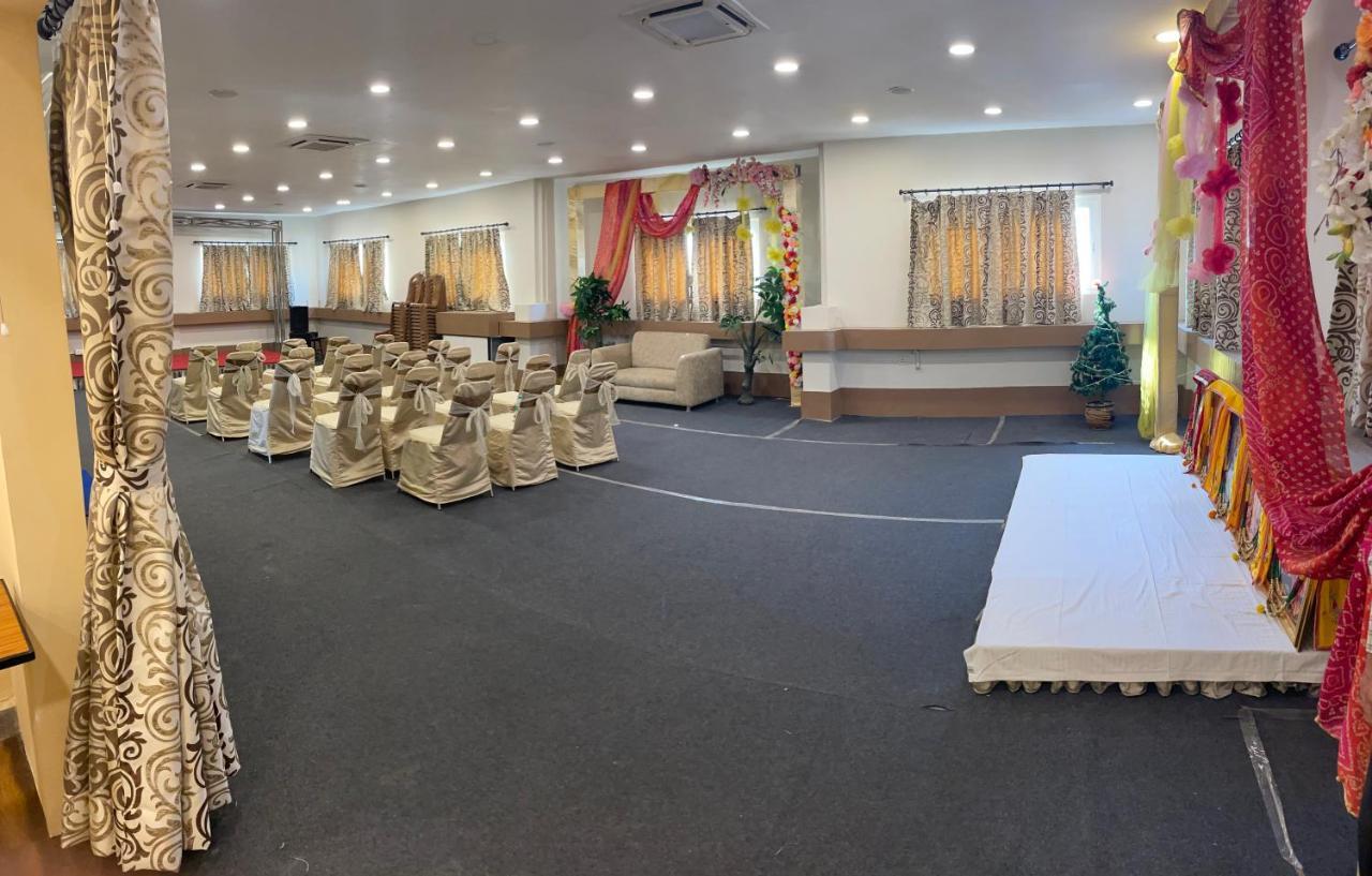 Hotel Bandhan Residency Kalkutta Kültér fotó